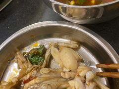 -鸿顺老铁锅美蛙鱼府(解放碑店)