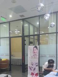 -进巍美甲美睫