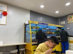 -小谷姐姐麻辣拌·麻辣烫(北辰店)