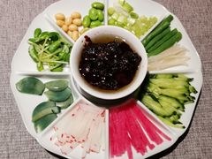 -秀儿四九城·新京菜(亚运村鸟巢店)