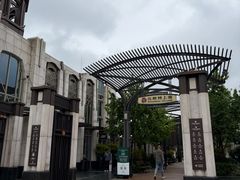 -比斯特上海购物村精品奥特莱斯
