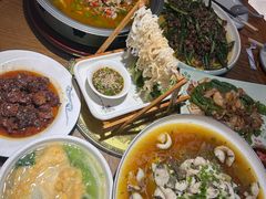 -盐帮食坊•小河帮川菜(四川师大店)