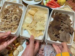 -香逸山自助火锅