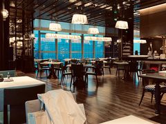 大堂-云厨·高空西餐厅(成都瑯珀·凯悦臻选酒店)