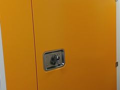 -安东易迷你自助仓储寄存仓库(顾戴路店)