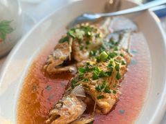 -荣誉海鲜酒楼(海湾店)