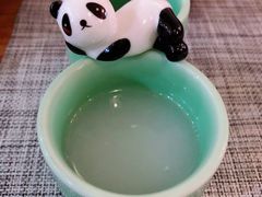 可儿必思-活鳗饭·鹅肝范儿(高碑店店)