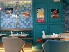 大堂-东鑫记港式茶餐厅(南京东路店)