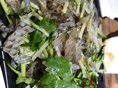泡椒鱼皮-嗨辣小聚·盘锦河蟹·海鲜烧烤龙虾(盘锦十年好店)