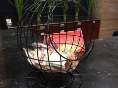 -武汉光谷广场杨家湾地铁站怡程酒店