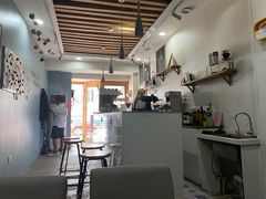 -留白咖啡(人民巷八号大院店)