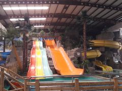 -南宫温泉水世界