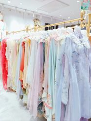 -梦回汉唐汉服旗袍体验馆(拙政园店)