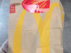 -麦当劳(轻轨曹杨路店)