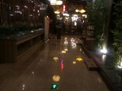 -万源汤泉韩式汗蒸