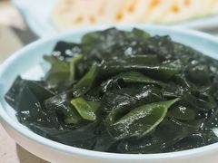 海带苗-矮冬瓜红茶火锅