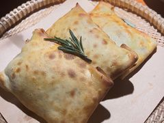 -楼兰新疆主题餐厅(苏州中心店)