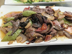 -秦扬居特色菜馆(上王村)