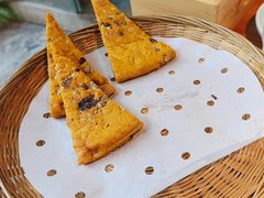 -菌自由丨野生菌火锅特色庭院餐厅(丽江古城店)