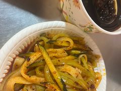 -正宁路小吃夜市