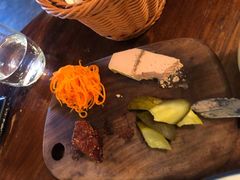 -羽深肉铺 Steak & Wine