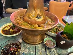 -浩海火燒雲傣家菜(芮欧百货店)