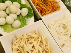 -一席地·本地鸡窝·杭帮鸡火锅(西溪印象城店)