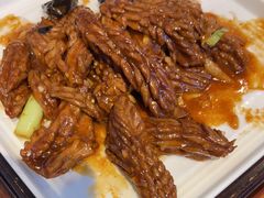 -鲁菜根·泰山菜(泰山店)
