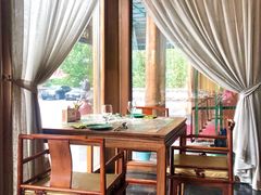 靠窗位-那家小馆•北京菜•烤鸭(香山店)