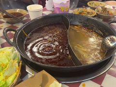 -赵美丽·重庆社区火锅·直营店(火车东站·中豪国际店)