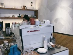 -Legno.ita Coffee by Wood(襄阳南路店)