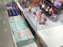 -泡泡玛特POPMART(国金街店)