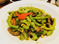 苦瓜炒鱼唇-顺德了能馆(虎门店)