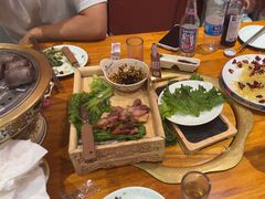 -一群羊手扒肉·火锅·早茶(远东公寓店)