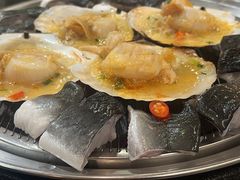 -围炉肉舍•炭烤活鳗•丹东海鲜烤肉(步行街店)