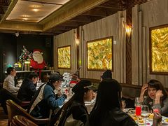 -Mogul Eatery·大亨餐酒馆