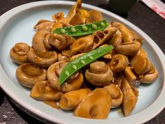 春笋烧口蘑-北平盛世·新京菜·北京烤鸭(劲松·双井店)