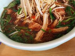 -镇南锅盖面馆(解放路店)