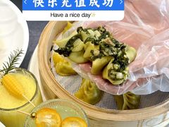-连鹭海鲜·海肠捞饭·海胆饭(星海店)