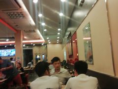 -李先生牛肉面大王(上海站南广场店)