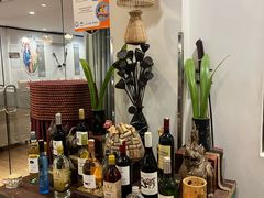 -Neary Khmer Restaurant