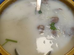 -东北饺子王(港澳广场购物中心店)