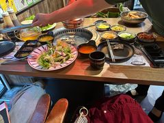 -香猪坊韩国烤肉专属门店(魏公村店)