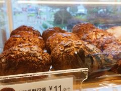 -85度C(生甜甜圈研究工坊·上海平凉店)