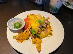 -大头虾越式风味餐厅(光明广场店)