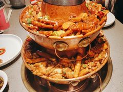 -老佛爷铜炉蛙锅(东门老街店)