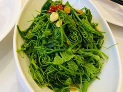 -万龙洲海鲜(大兴绿地缤纷城店)