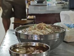 -正宗杨记普洱酸醋米线(总店)