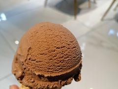 -Fridi Patisserie Cafe