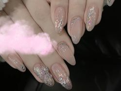 -安吉拉·纤纤玉指美甲美睫创意中心